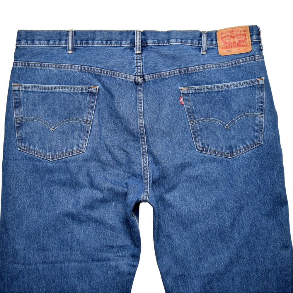 Levi's 550 Relaxed Fit Tapered Denim Blue Jeans Men's Size 48x29 Big & Tall - Picture 5 of 12